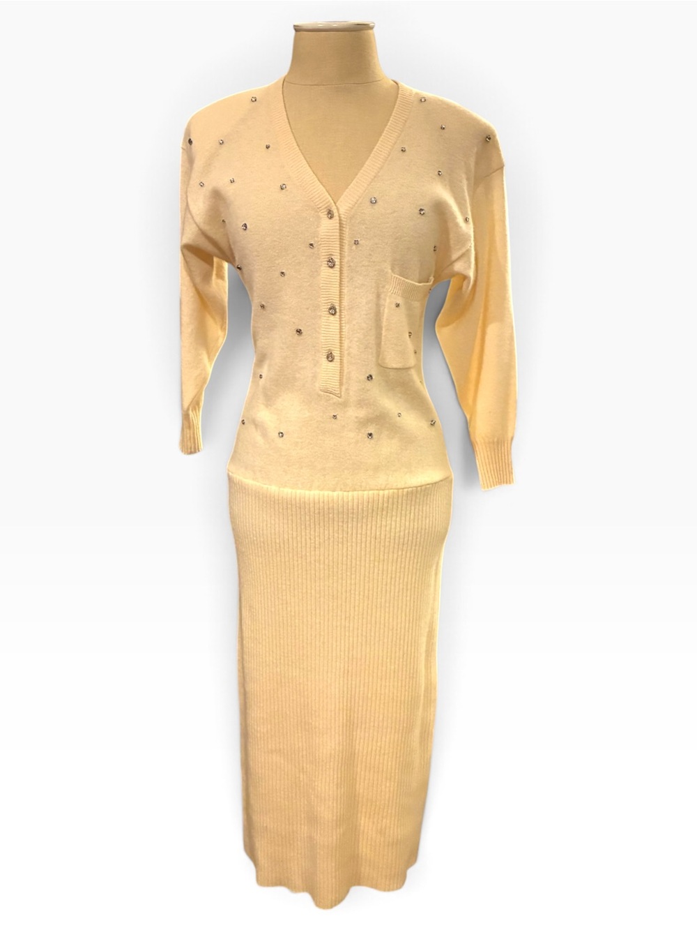 Vintage Donna Morgan rhinestone knit maxi dress. V-neck, pocket , wool. Sz 3/4